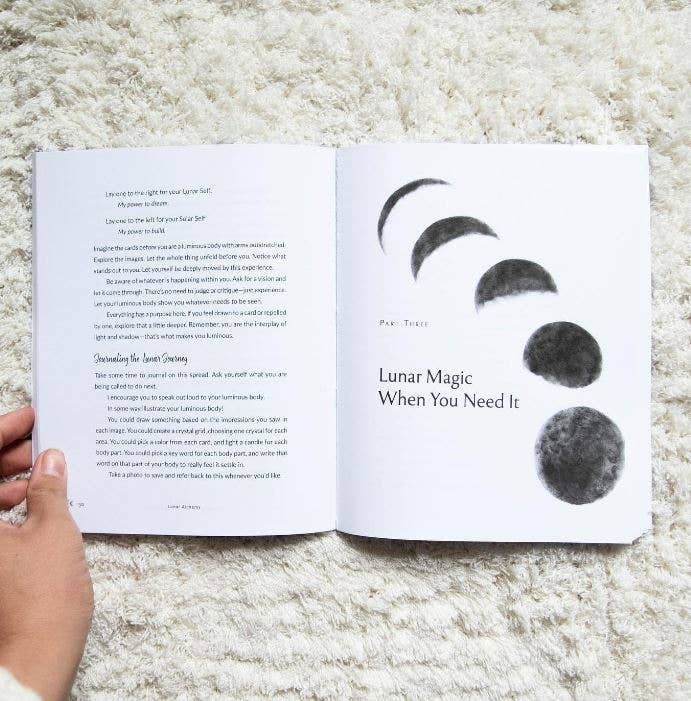 Lunar Alchemy: Everyday Moon Magic to Transform Your Life