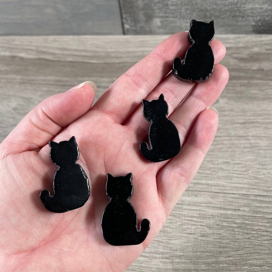 Flat Cat Figurine – Small Crystal Carving for Retailers: Assorted