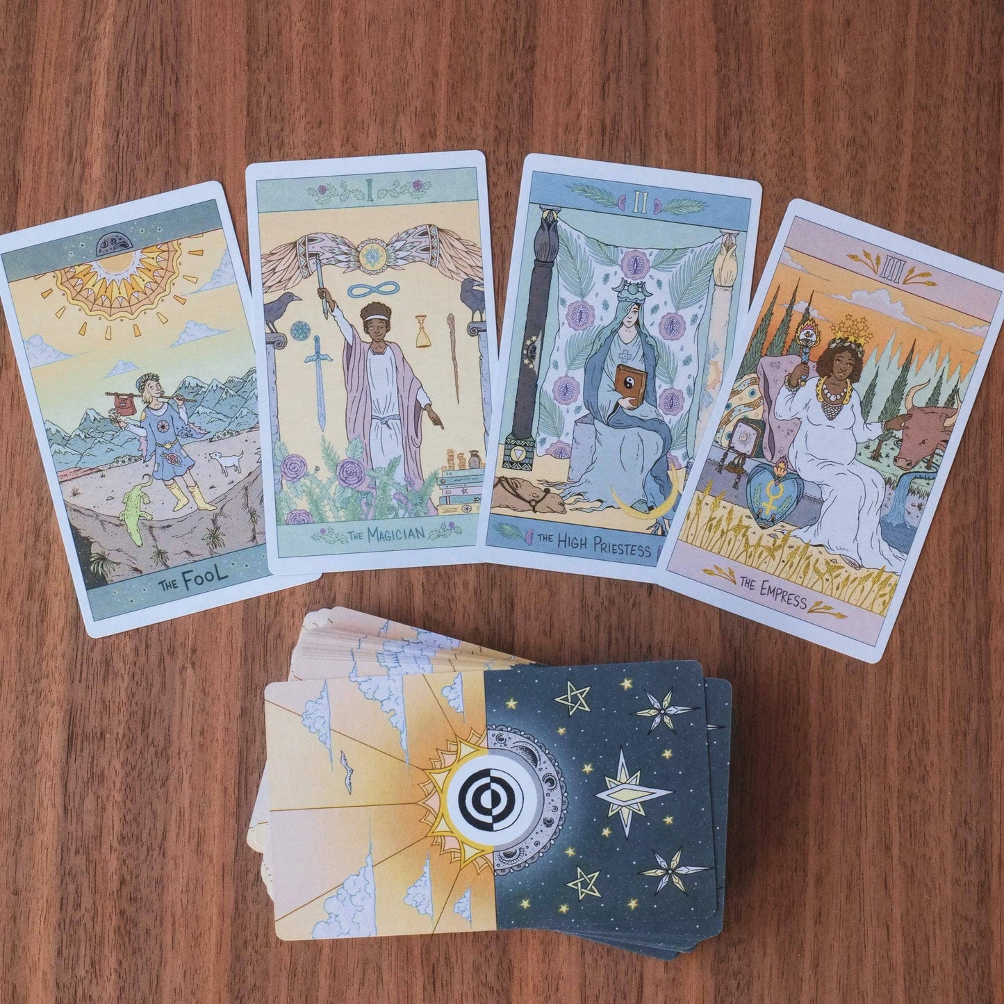 Luna Sol Tarot Deck